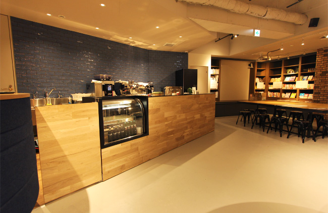 ランゲージハウス カフェ&バー