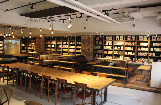 ランゲージハウス ラウンジ