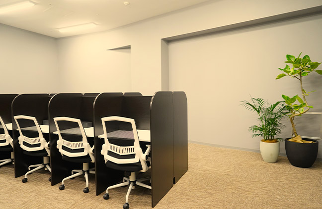 ランゲージハウス 自習室