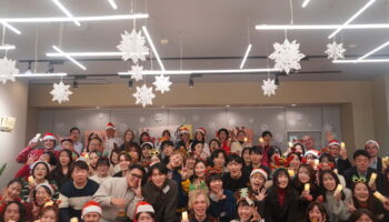 🎄国際交流パーティーを開催しました🎅