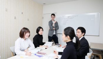 留学経験あり!海外在住歴ありの方必見!上級レベルの新規開講クラス募集中!